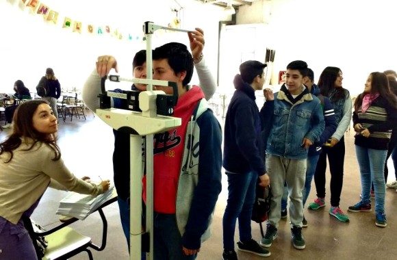 Los chicos del IPET 333 participaron de la encuesta escolar