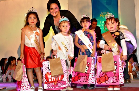 Elección d ela reina - Miss Niñas