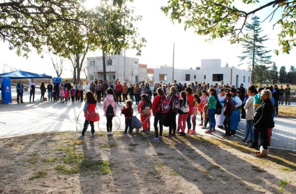 Los vecinos se hicieron presente en la inauguración de las obras en Estación Juárez Celman